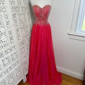GiGi Coral Pink Beaded Fairycore Sweetheart Neckline Formal Prom Ball Gown Dress
